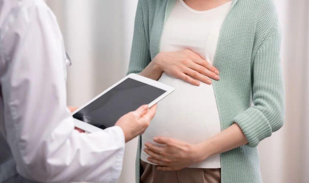 surrogate mothers