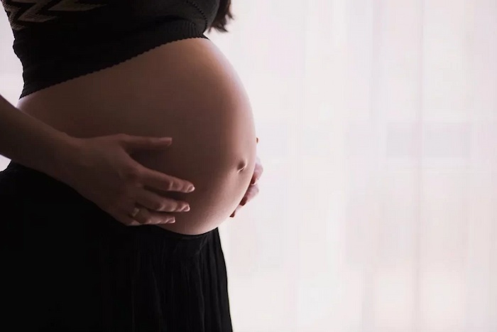 surrogate motherhood in Kyrgyzstan